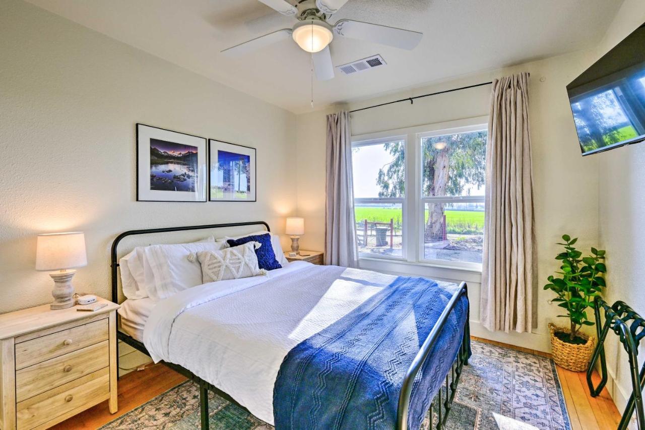 Peaceful Ranch Home With Sierra Nevada Views Woodlake Bagian luar foto