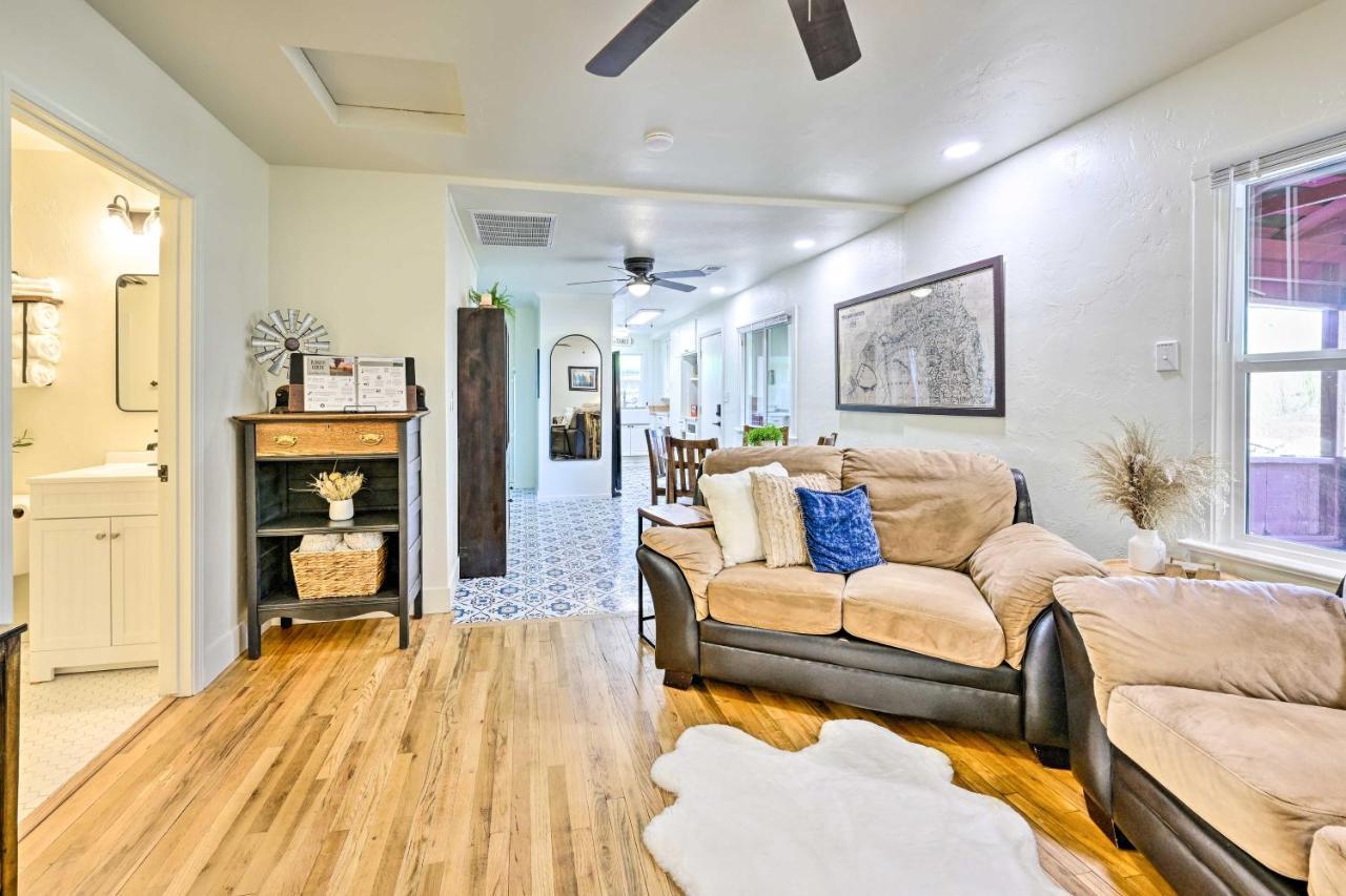 Peaceful Ranch Home With Sierra Nevada Views Woodlake Bagian luar foto
